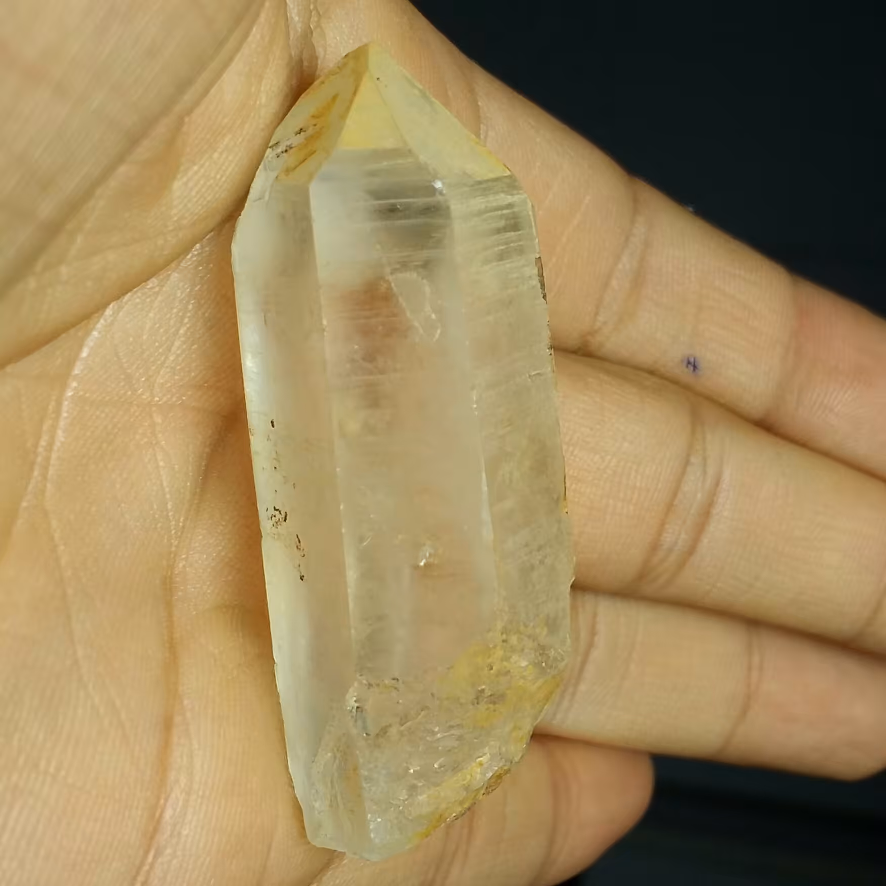 منشور سنگ راف در کوهی صد در صد طبیعی کد 10953