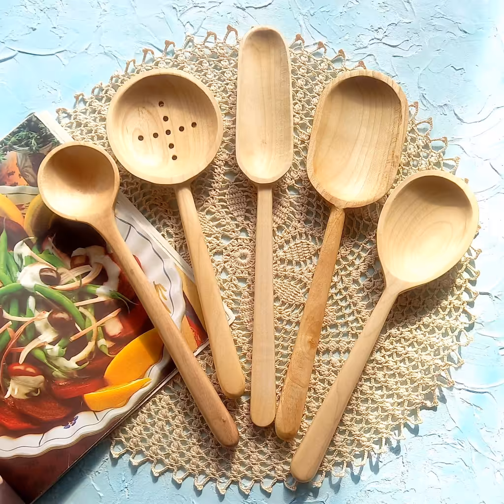 ست کفگیر ملاقه چوبی دستساز بارلی ویژه جهیزیه عروس 5 تکه کد bar0242 چوب افرا 