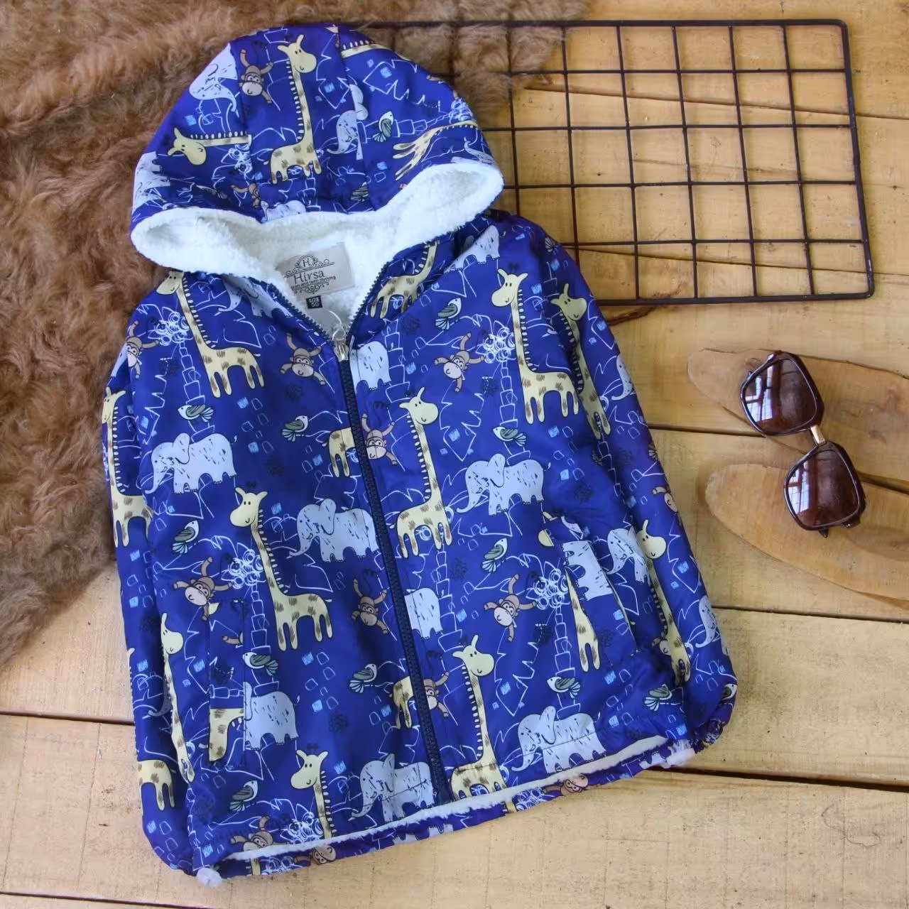 سویشرت داخل خز قابل استفاده به عنوان کاپشن اسپرت مناسب دختر و پسر