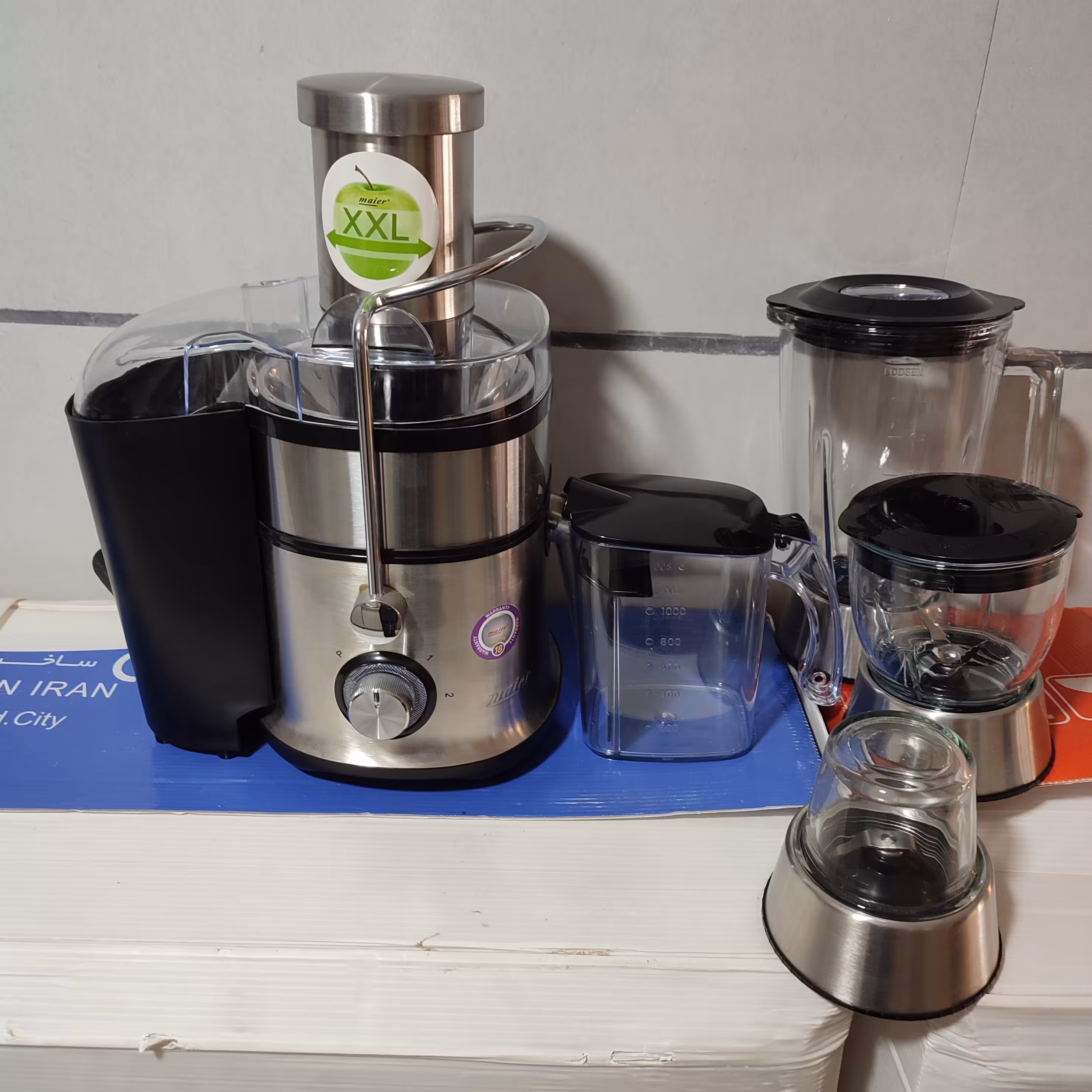 آب میوه گیری مایر مدل 8668