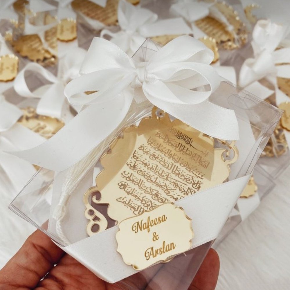 گیفت عقدوگیفت عروسی و گیفت نامزدی و گیفت تولد و گیفت غدیر و گیفت جشن عبادت و یادبود 10عددی