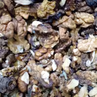 مغز گردو فسنجونی روز شکن 