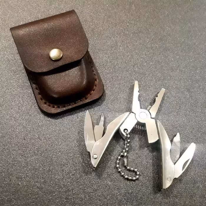 انبردست چندکاره با کیف کمری چرمی مخصوص