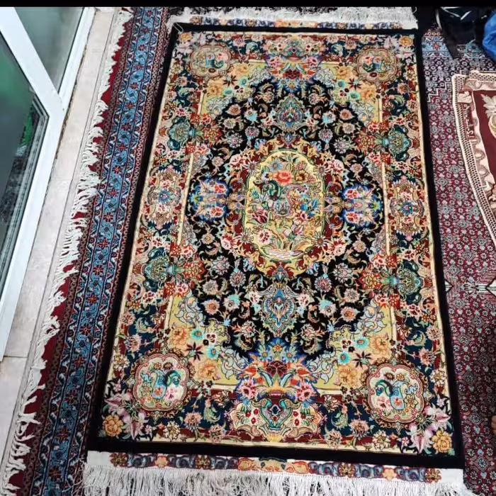 فرش سالاری فرش دستباف ایرانی چله ابریشمی (تولید کننده )