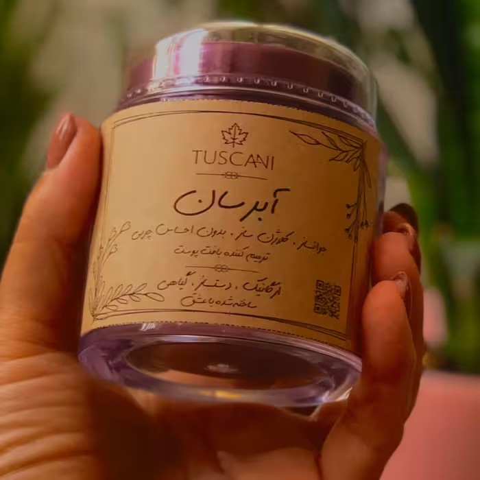 کرم آبرسان و جوانساز توسکانی-آبرسانی فوق العاده و بدون احساس چربی و سنگینی