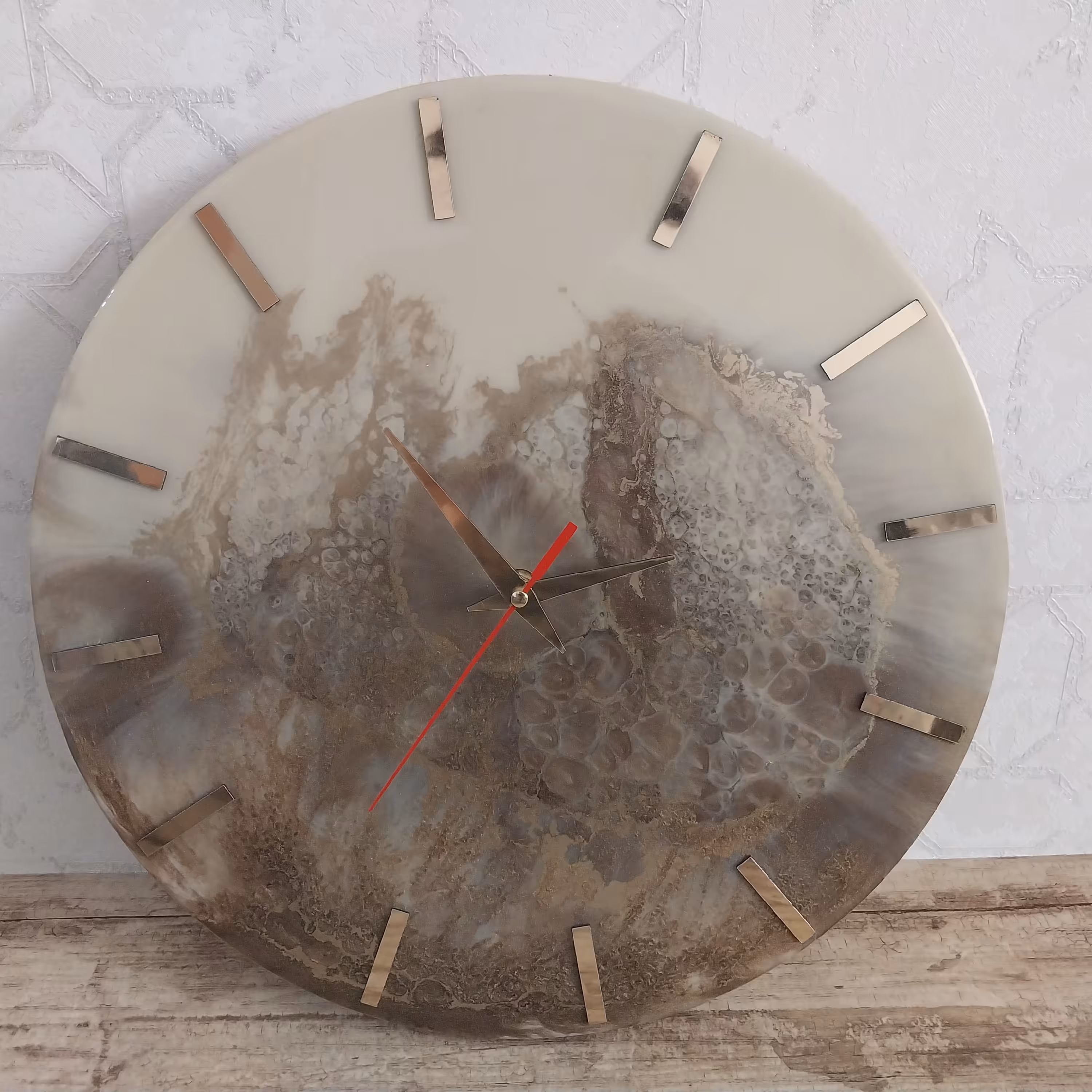 ساعت لوکس  رزینی کار دست دستساز