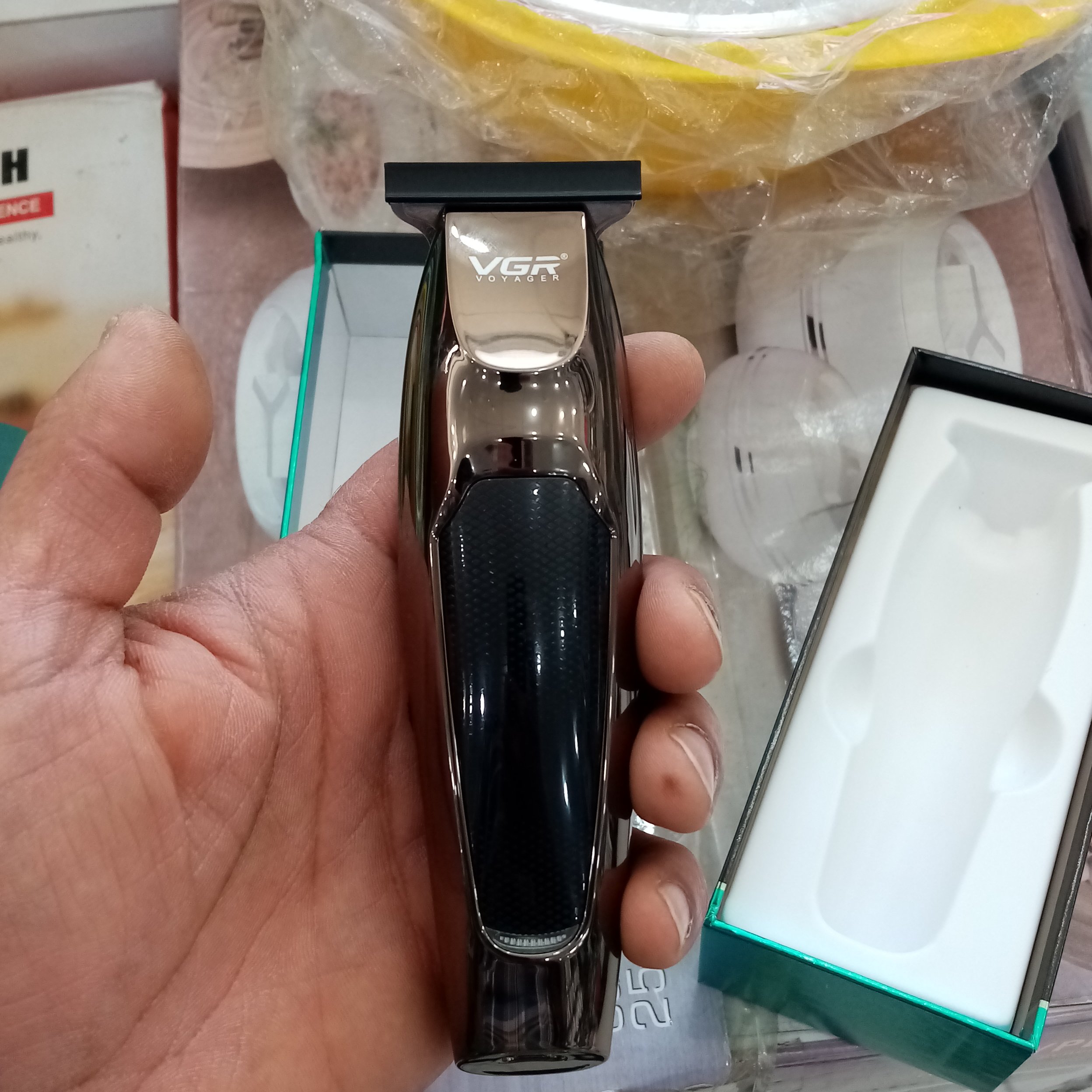 ریش تراش خط زن vgr مدلv070
