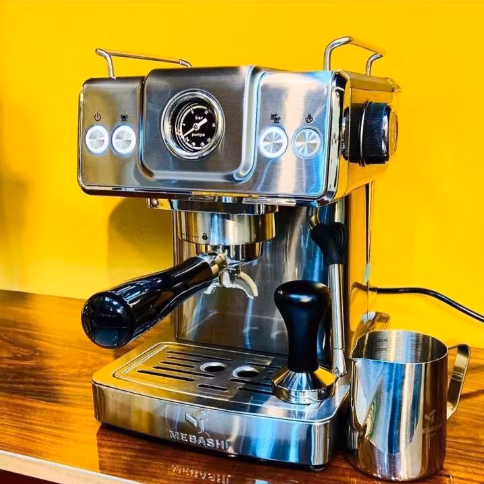 اسپرسو ساز مباشی مدل 2038  فشار 20 بار  توان موتور1350 وات