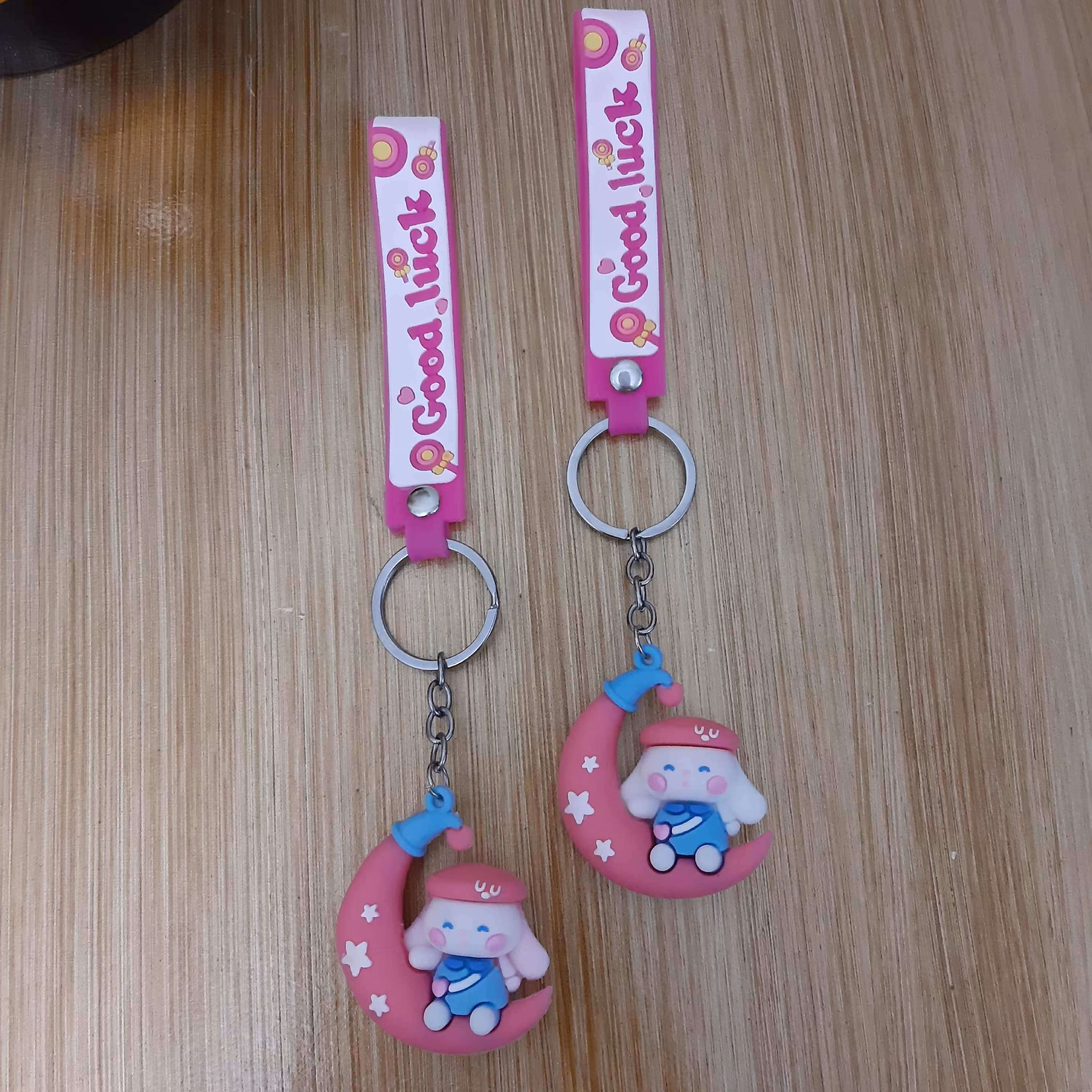 جاسوییچی سیلیکونی ماه صورتی 