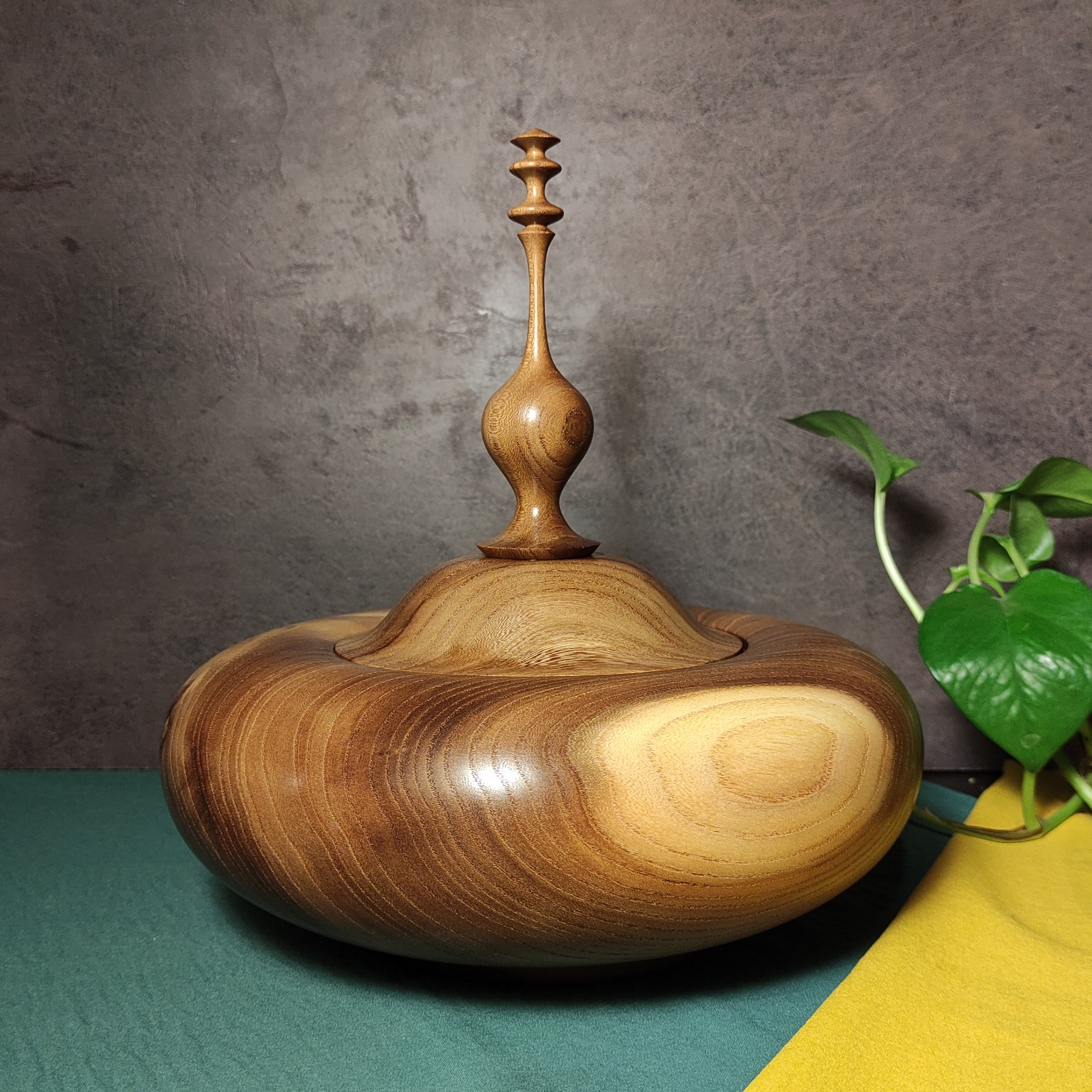 شکلات خوری چوبی کد 030
