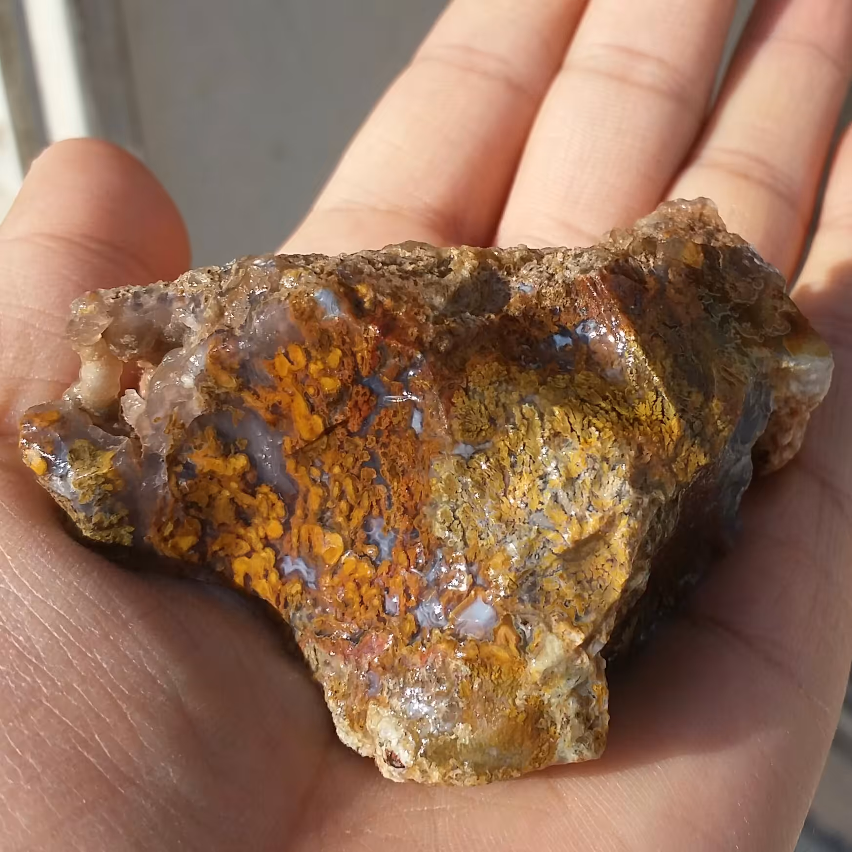 سنگ راف عقیق شجر پاییزی منظره 7رنگ محشر شاهکار خلقت دیدنییییی کاملا طبیعی تابلو نقاشی طبیعی
با قابلیت ساخت چند نگین خااص