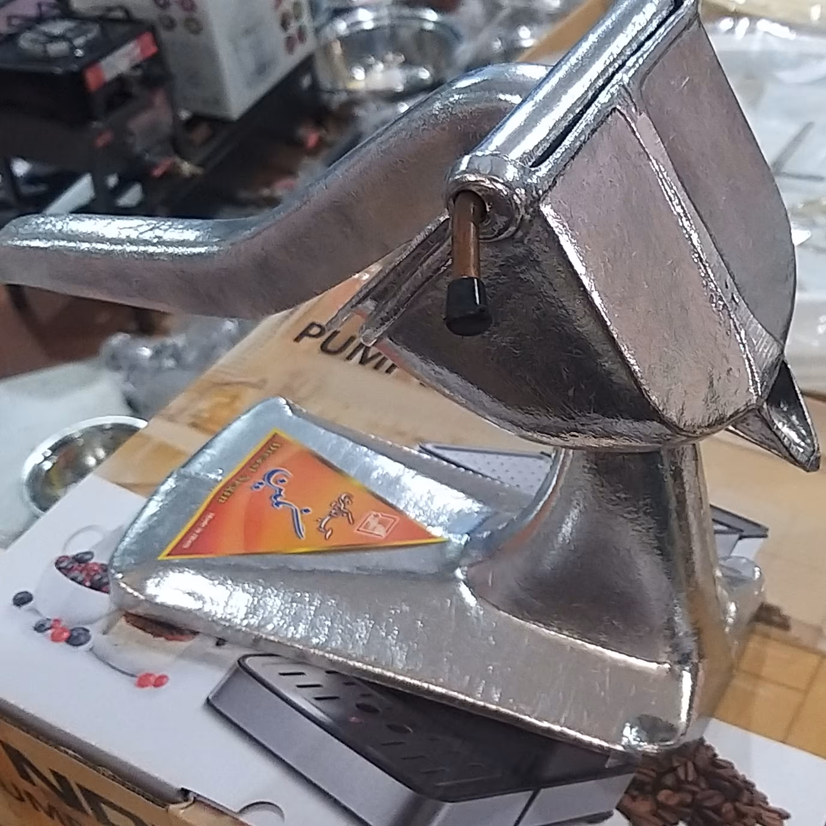 آب نارنج گیری 