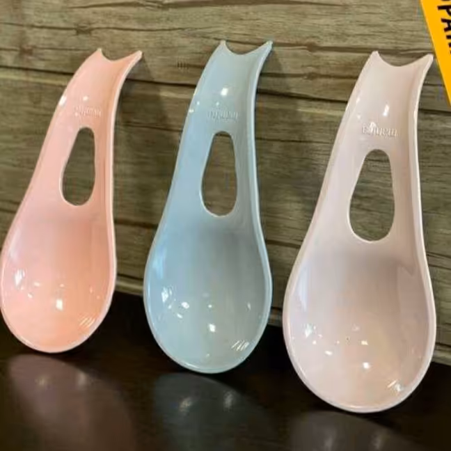 زیر قاشقی کنار گاز سیلیکنی