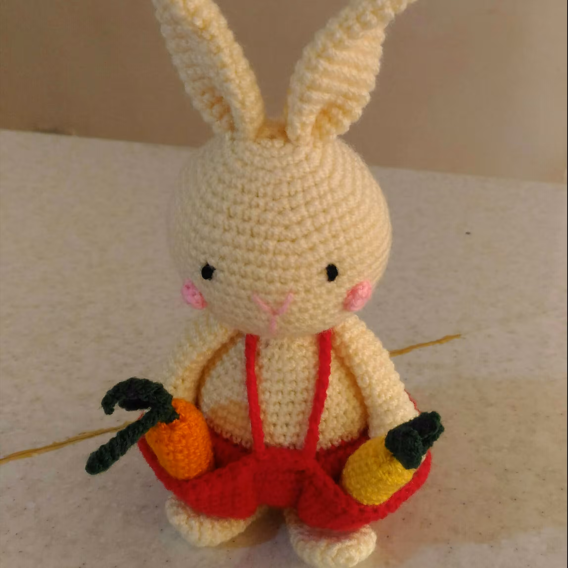 خرگوش تپلی ، عروسک بافتنی 