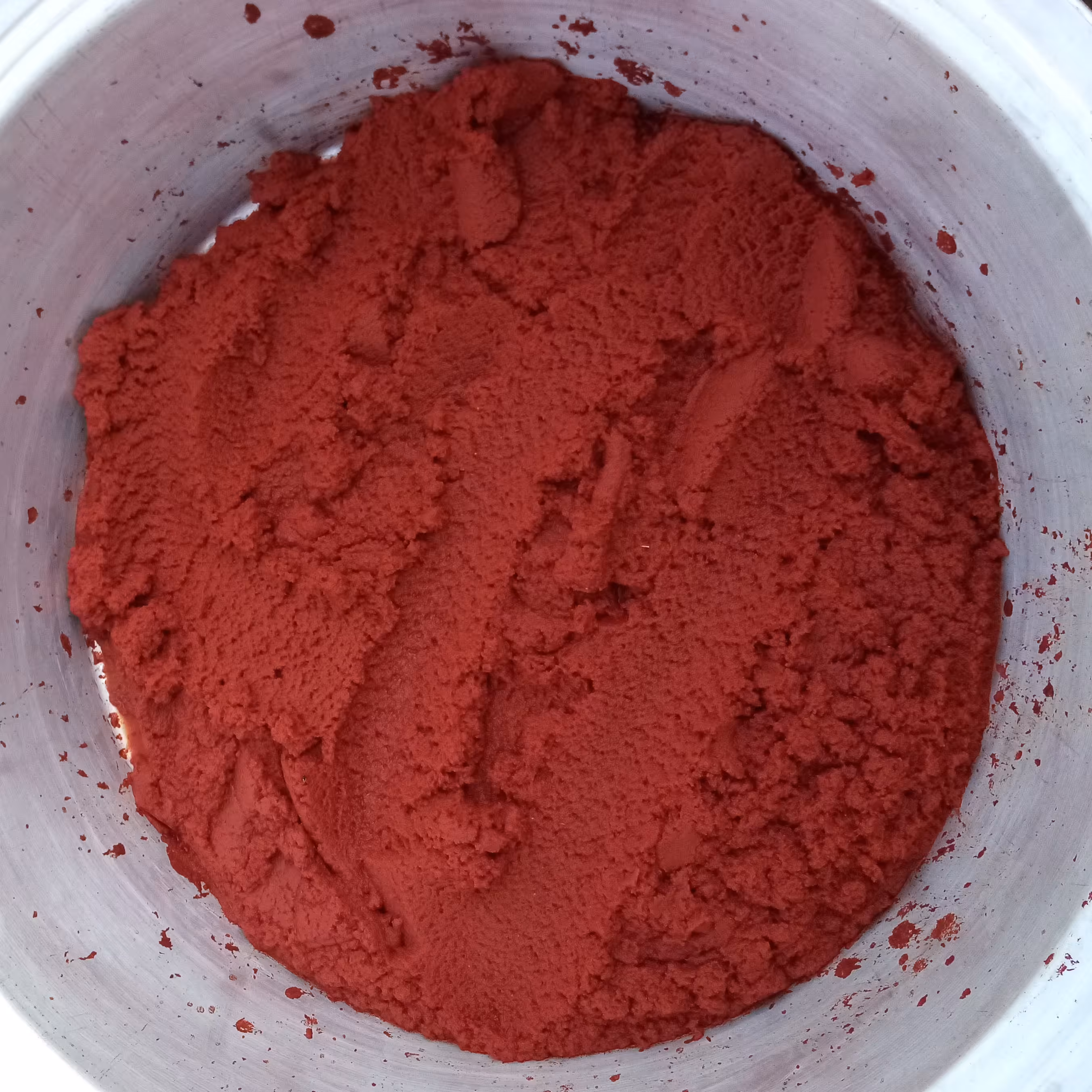 .(فقط به مدت سه روز تخفیف ویژه). رب خانگی طبیعی و سنتی و هیزمی با ظرف مسی بسیار عالی