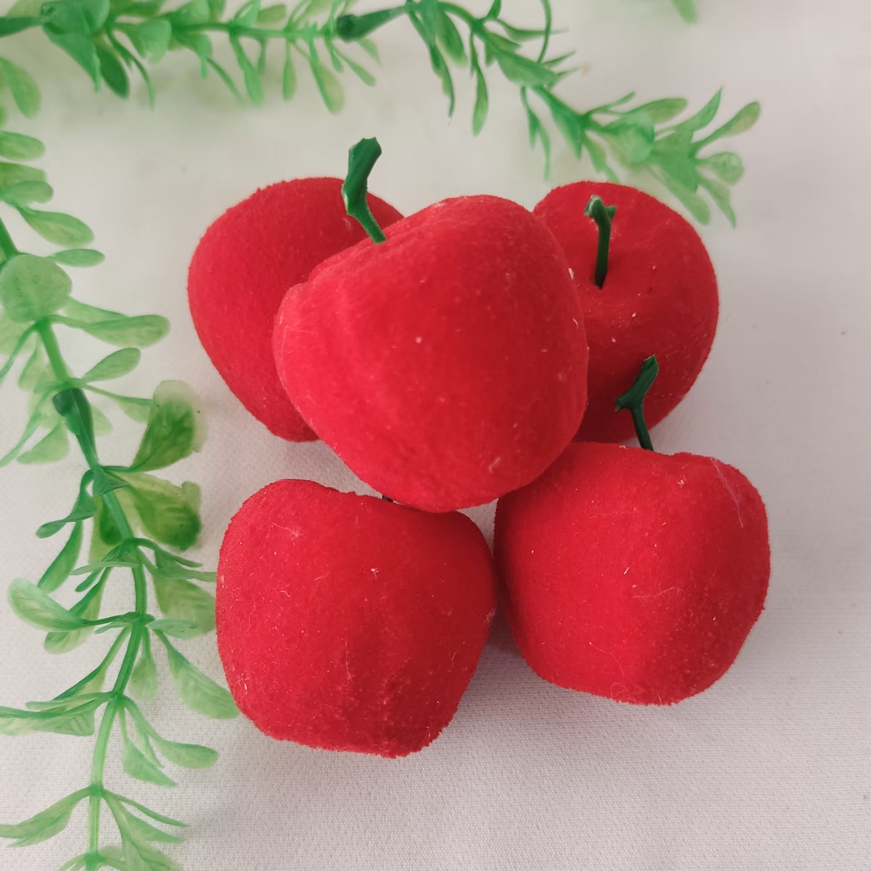 سیب مصنوعی مخمل مناسب هفت سین رنگ قرمز کوچک