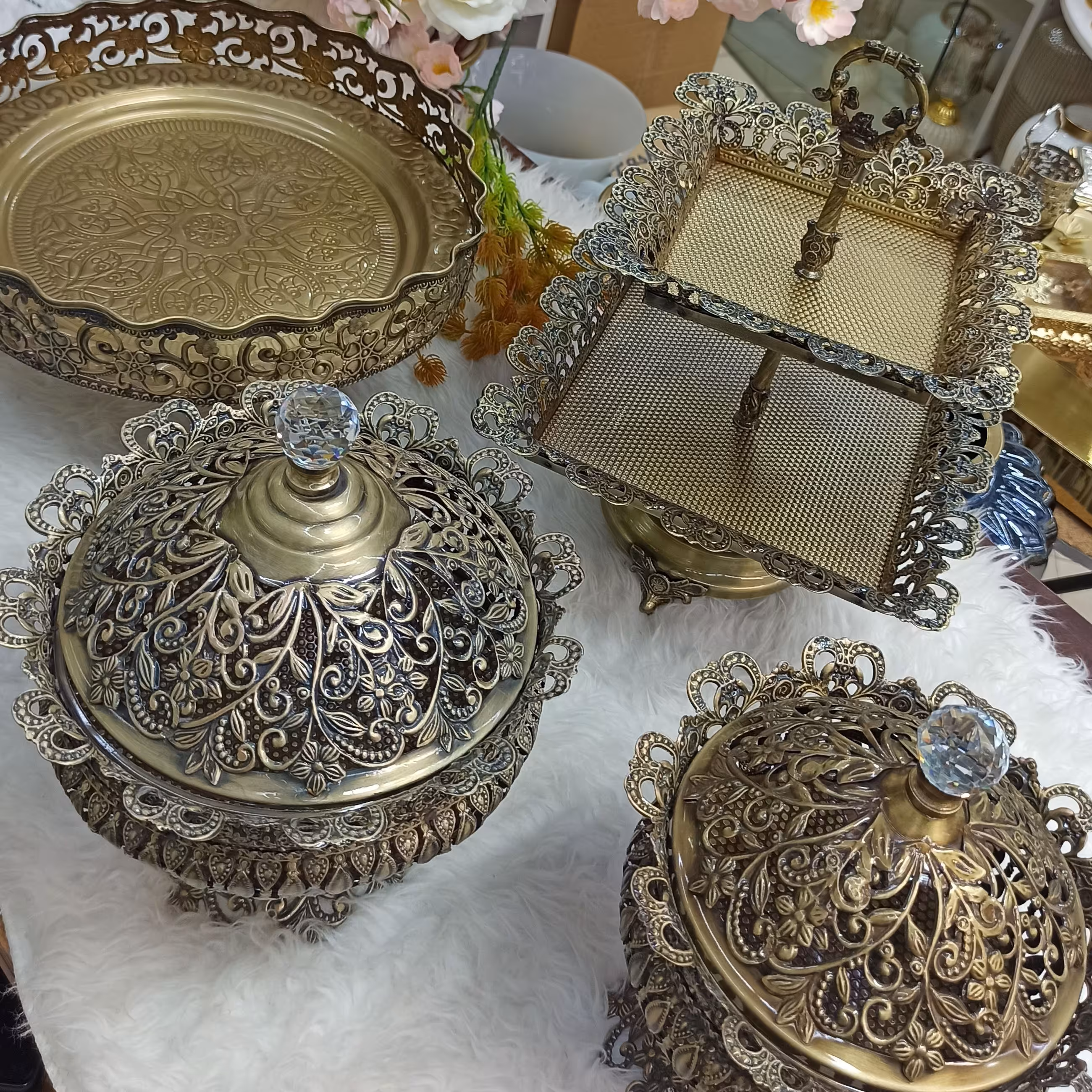  سرویس پذیرایی پیوتر آنتیک (پیوتر ) 