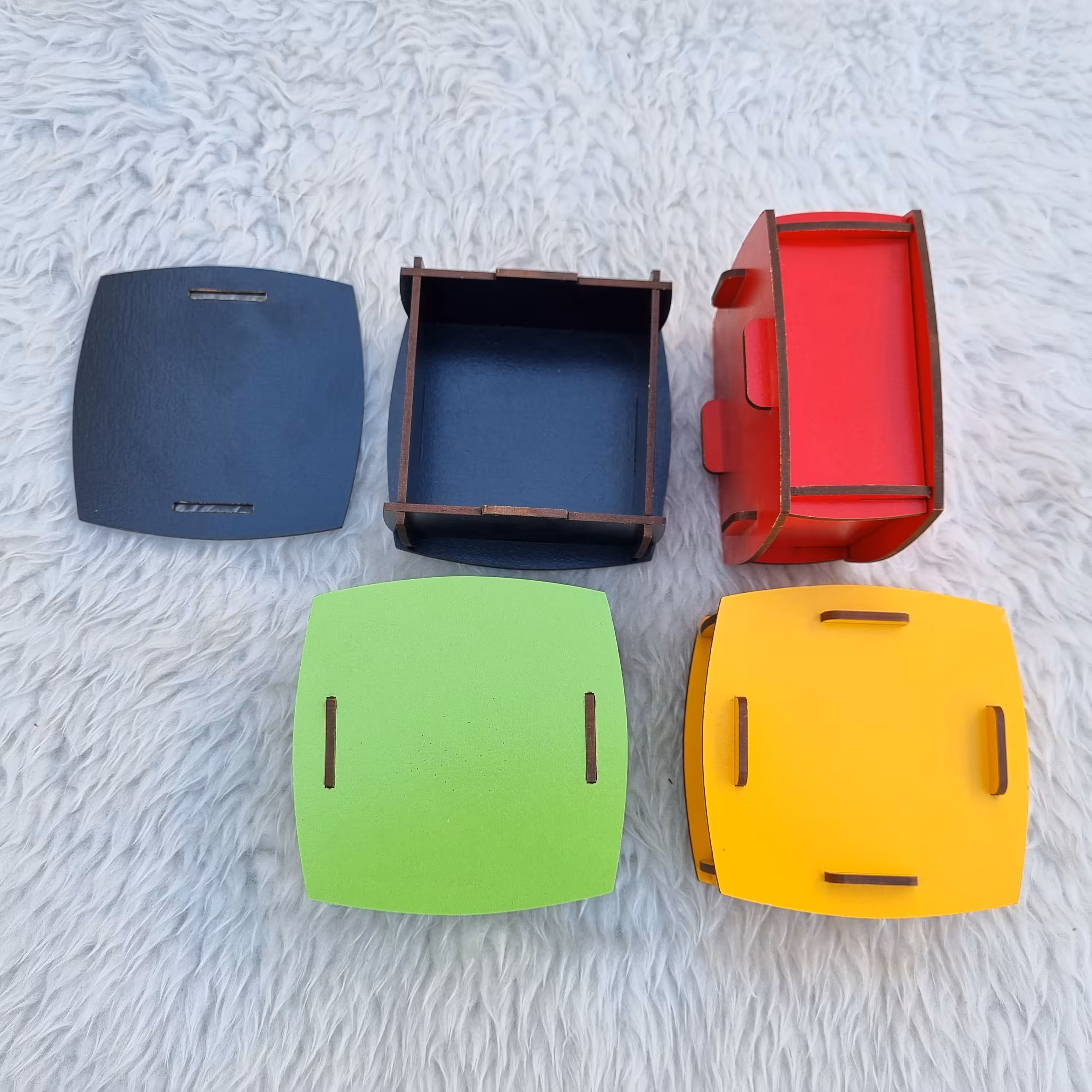 جعبه چوبی  مناسب جای ساعت جعبه چوبی هدیه فروش فوق العاده فروش بالای 30 عدد