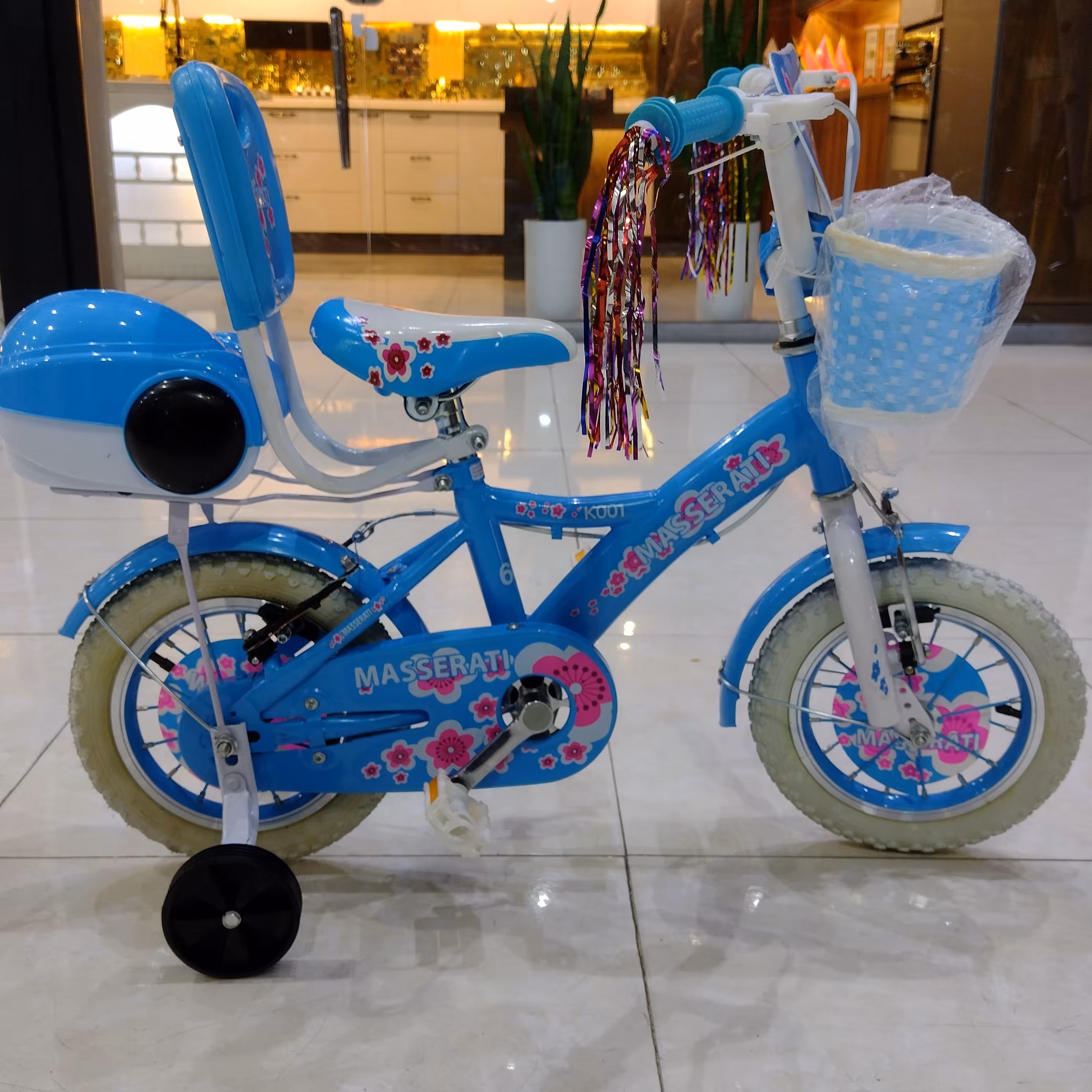 دوچرخه سایز 12 آبی دخترانه سبد پشتی دار طوقه آلومینیوم پره موتوری

