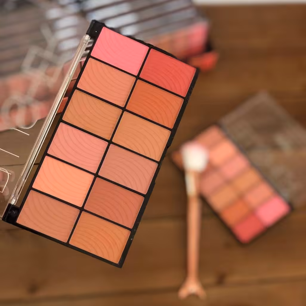 پالت رژگونه 12 رنگ آرت اسکین رژ گونه پالتی