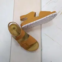 صندل زنانه برند مینا