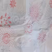 .سفره یکبار مصرف 450 گرمی و بیشتر در بسته بندی  و دستمال کاغذی و انواع ظروف یکبار مصرف.لیوان کاغذی  