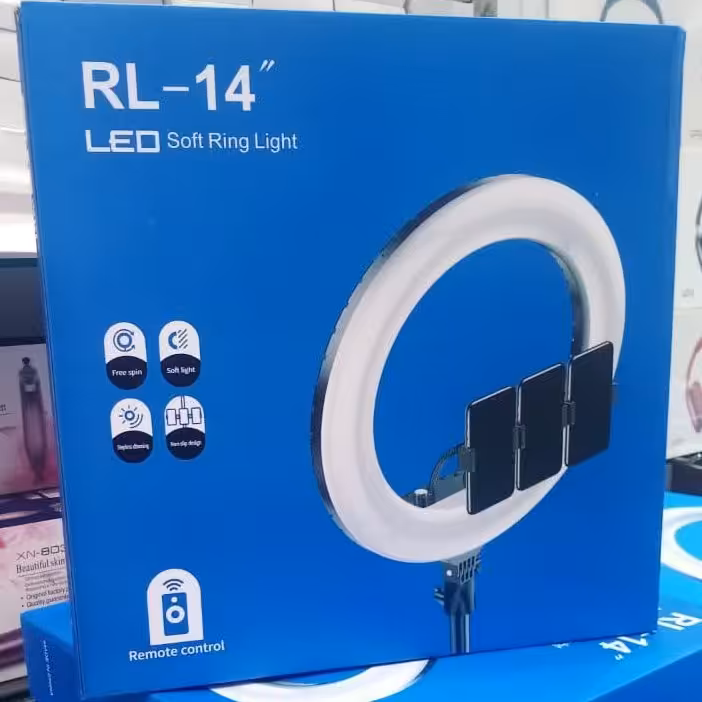 رینگ لایت 14 