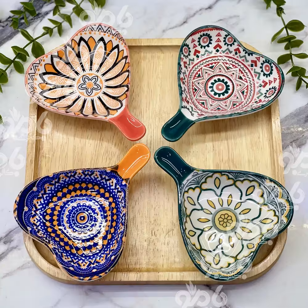 پیاله مزه خوری قلبی دسته دار