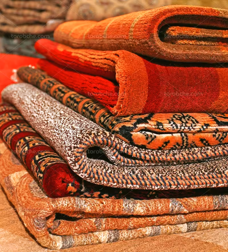 عکس فرش تا شده روی هم | گرافیک با طعم تربچه