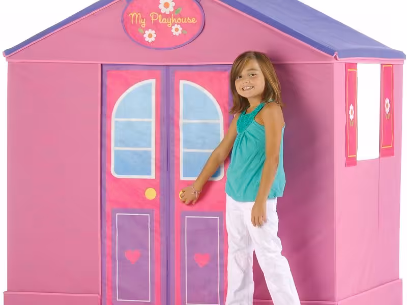 کلبه مقوایی بزرگ