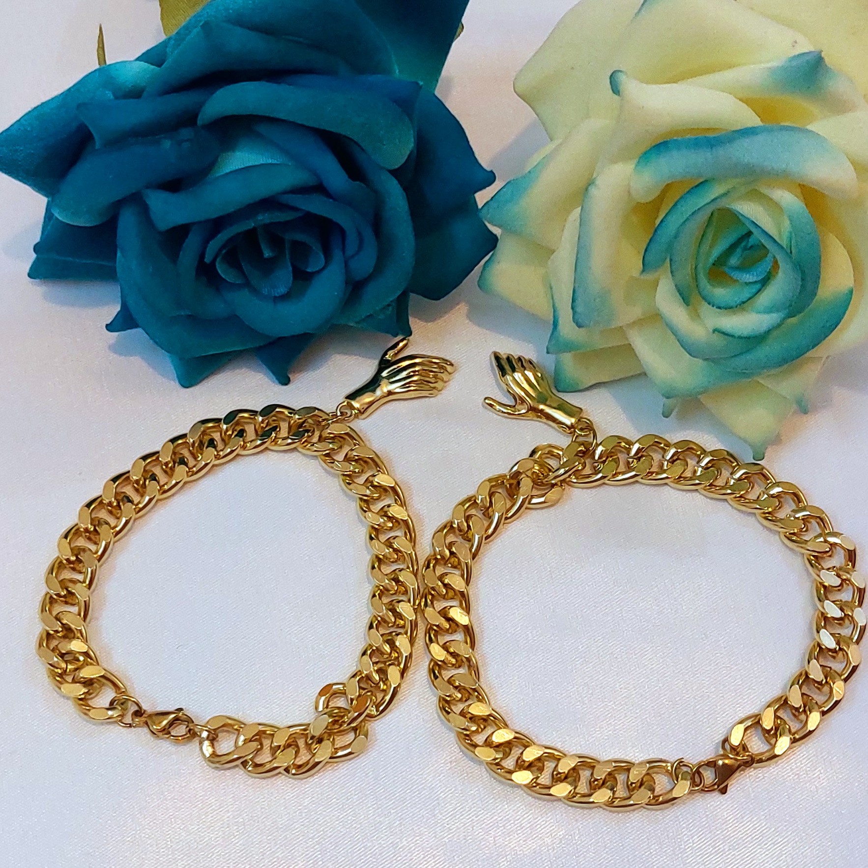 ست دستبند اسپرت دوستی مگنتی طرح دست 