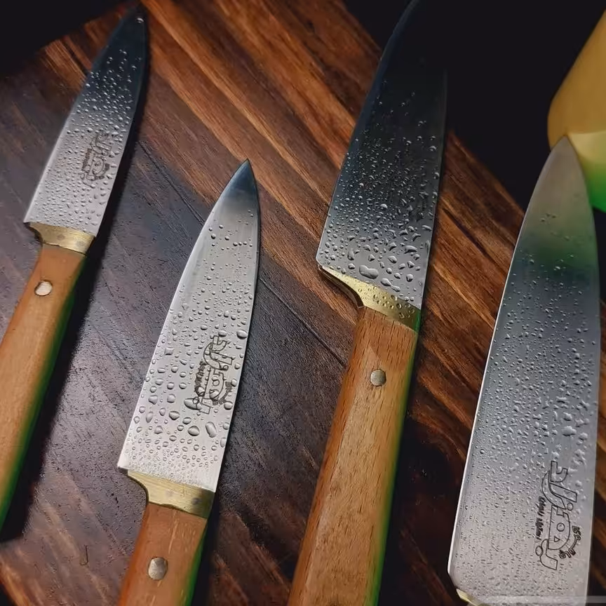 چاقوی آشپزخانه 