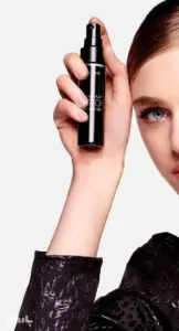اسپری فیکساتور آرایش