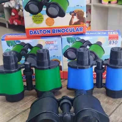 دوربین شکاری اسباب بازی