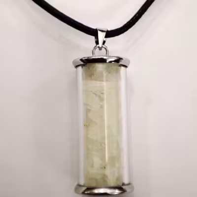 گردنبند شب تاب مدل استوانه