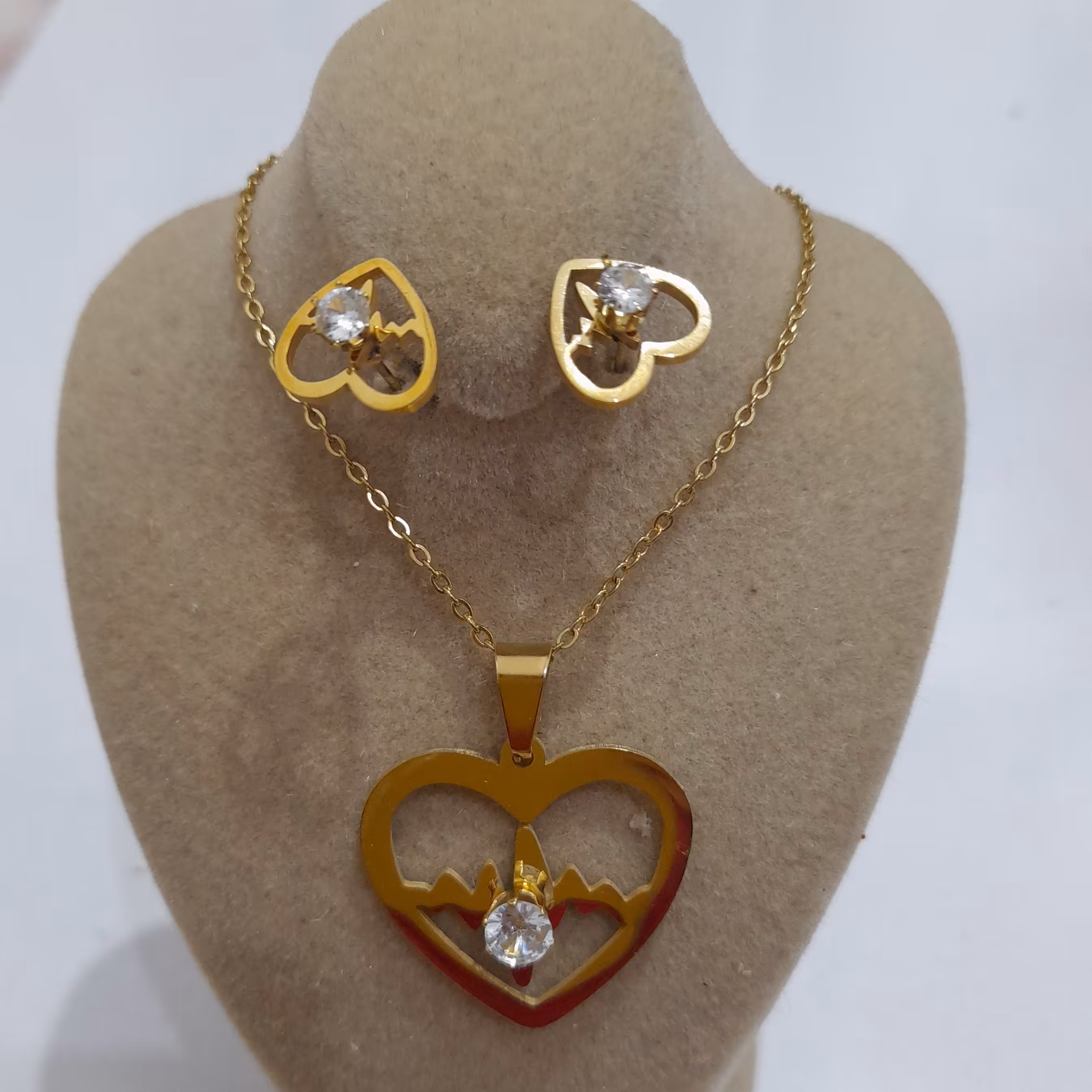 ست استیل نگین دار رنگ ثابت