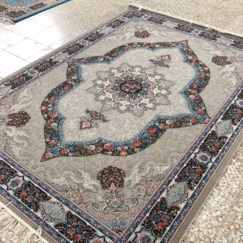 فرش 700 شانه اصل 12 متری نقشه کارینا فیلی تراکم 2550  