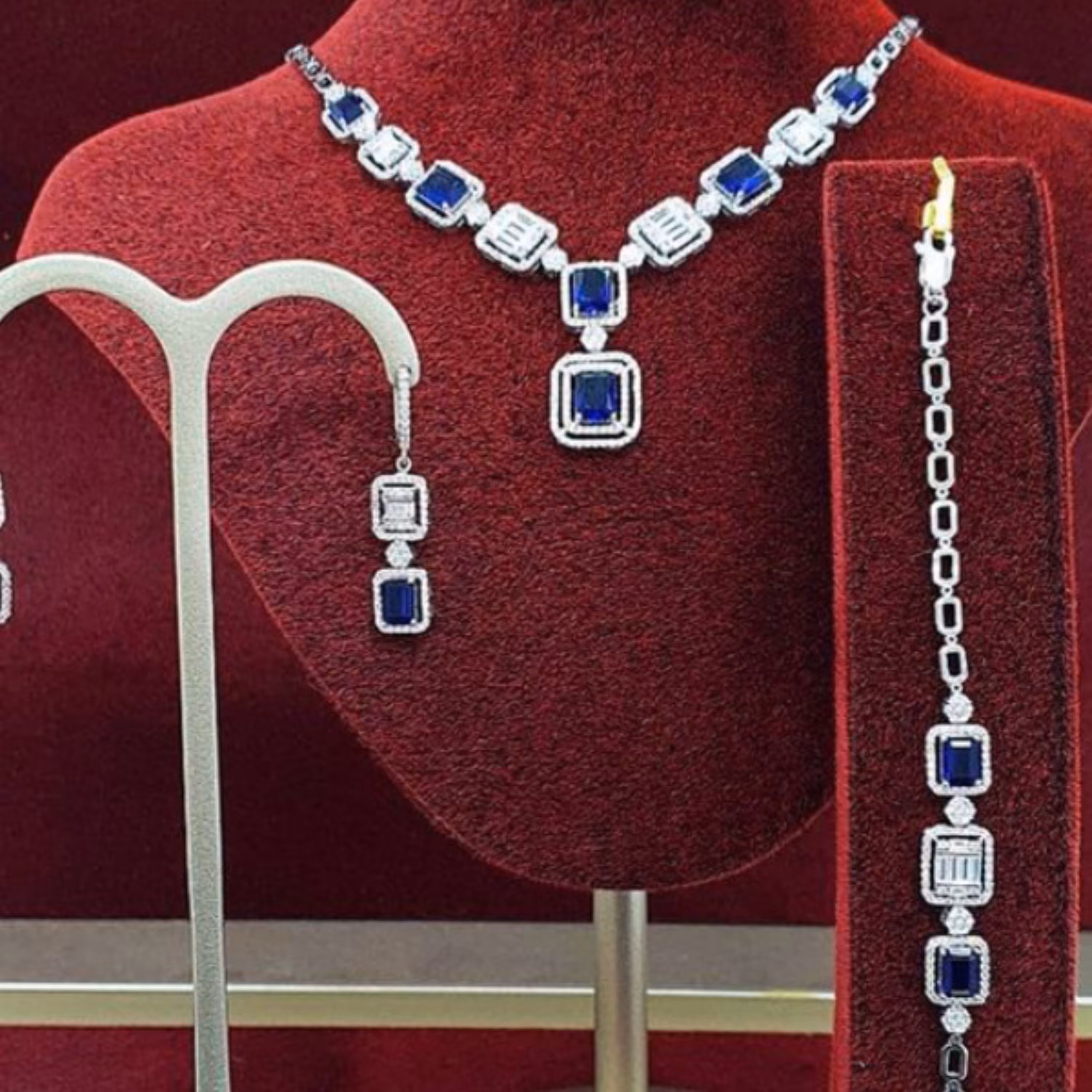 سرویس نقره طرح جواهری 110