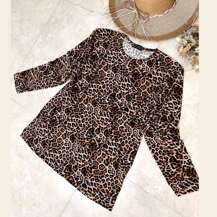 بلوز زنانه آستین بلندفری سایز 46 تا 52 میباشد