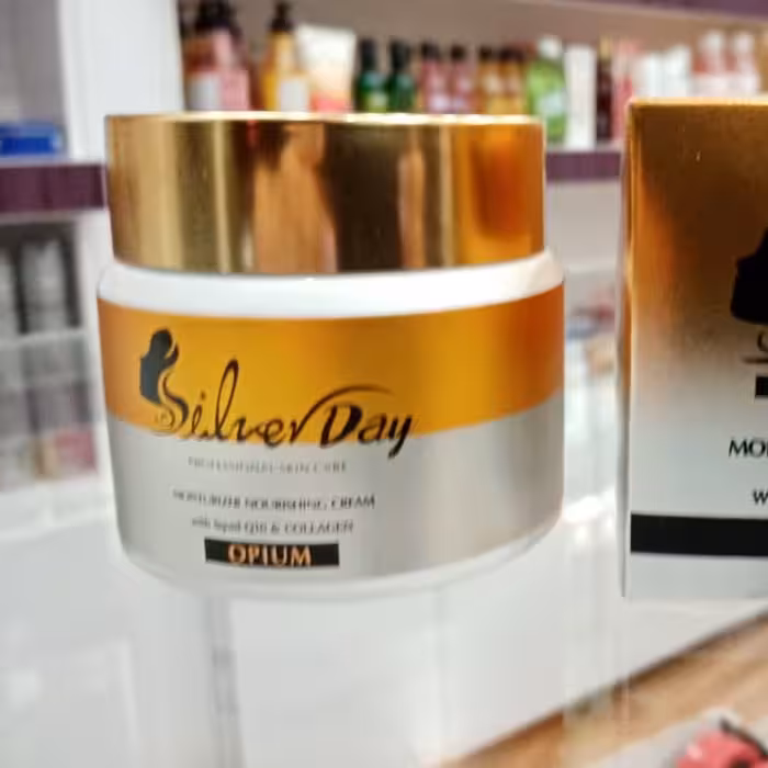 آبرسان وروشن کننده وضدچروک سیلورمون 