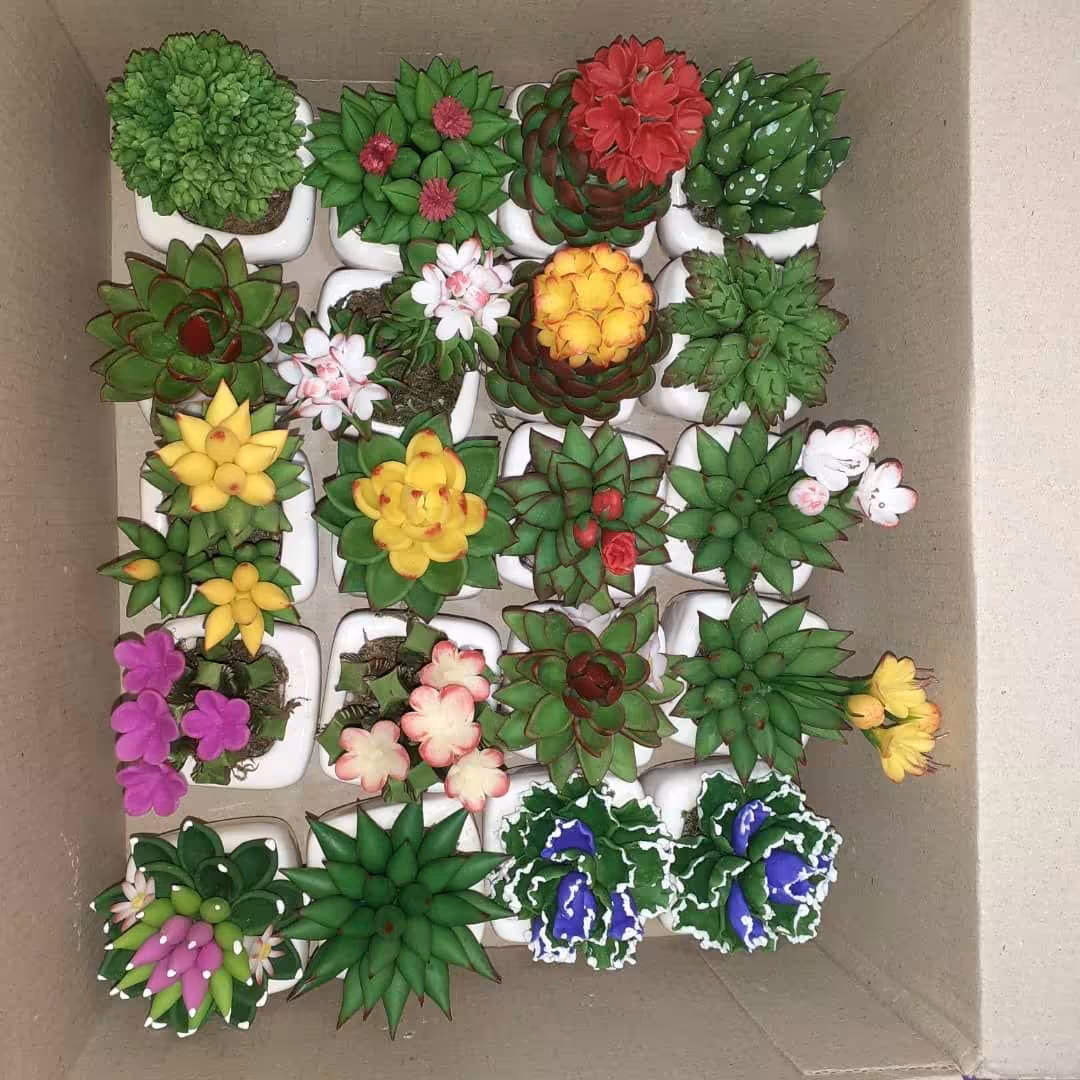 گل کاکتوس مصنوعی همراه گلدان تنوع گل رز  و گلدان صیفی جات