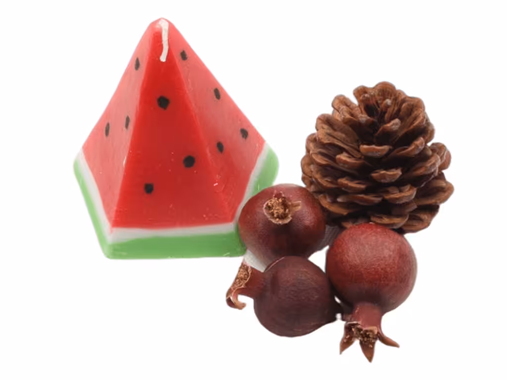 شمع هرمی سه رنگ یلدا