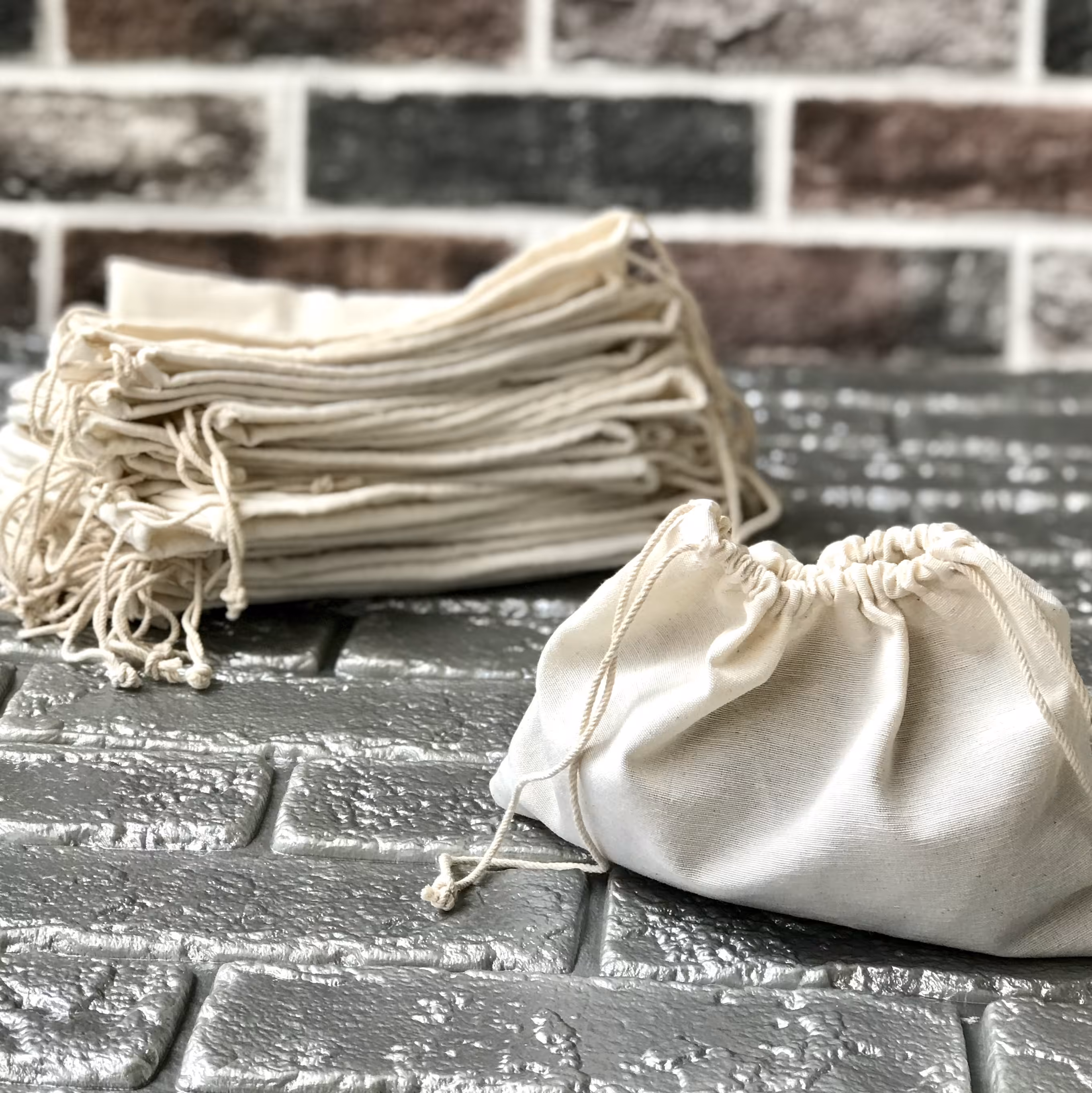 پک ده عددی کیسه متقال ضخیم و با کیفیت سایز 15در 20 سانت.دهانه کیسه جمع میشه. برای بسته بندی.کیف لوازم تحریر و آستری کیف