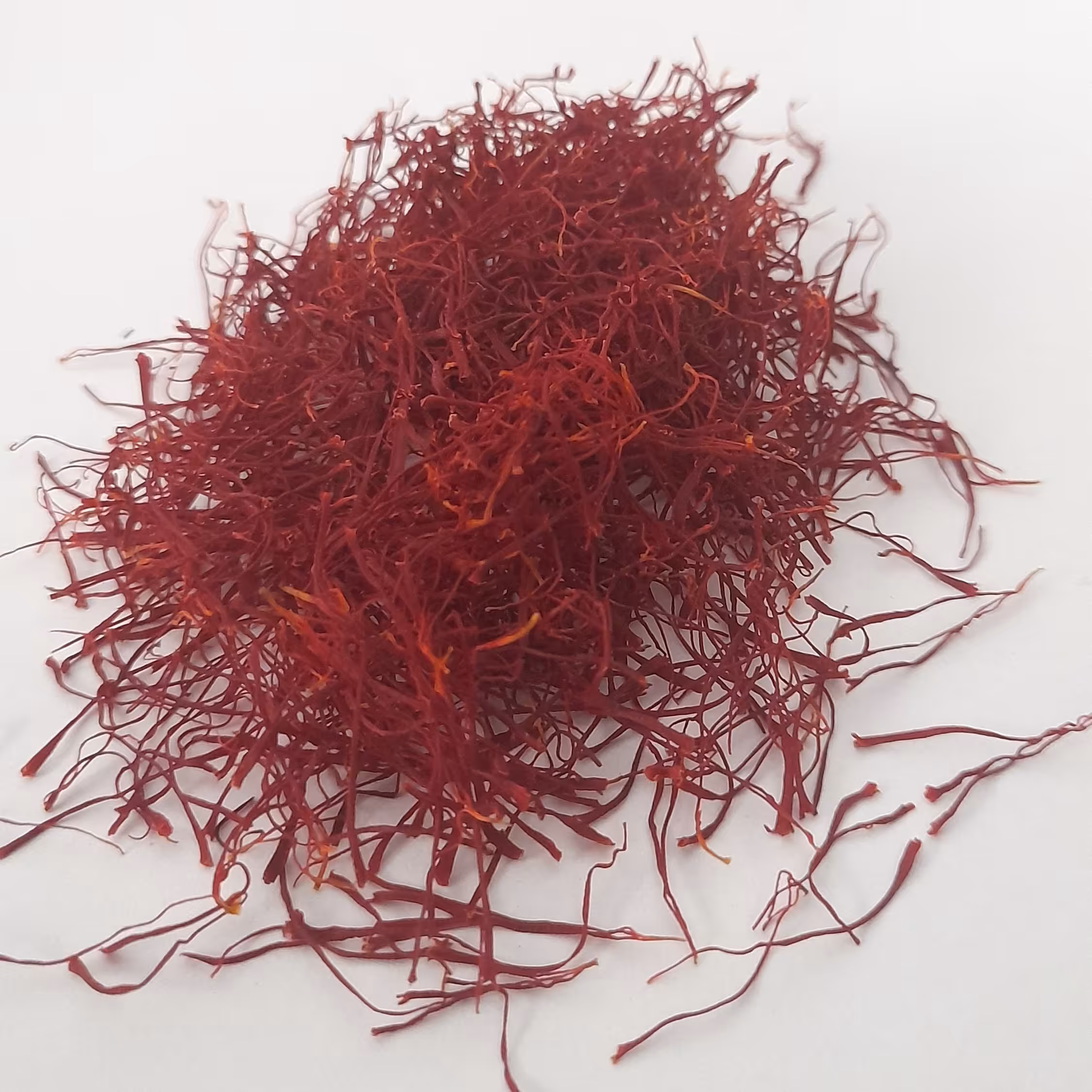 زعفران سرگل درجه یک و تضمینی ، یک‌گرمی