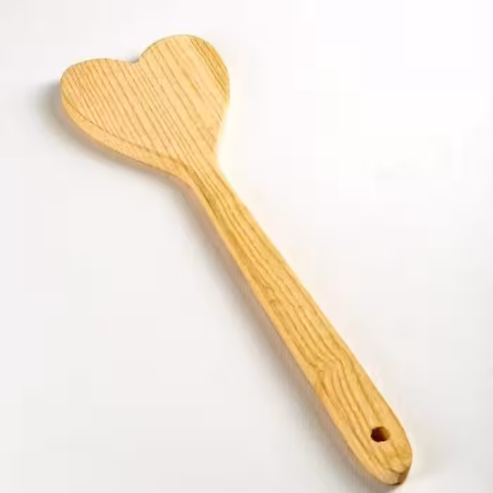 کفگیر چوبی طرح قلب