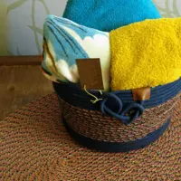 باکس حوله حمام وپادری حمام قیطاندوزی شده باایستایی بالا قابل استفاده درموارددیگر نمگیر  60در45وباکس30