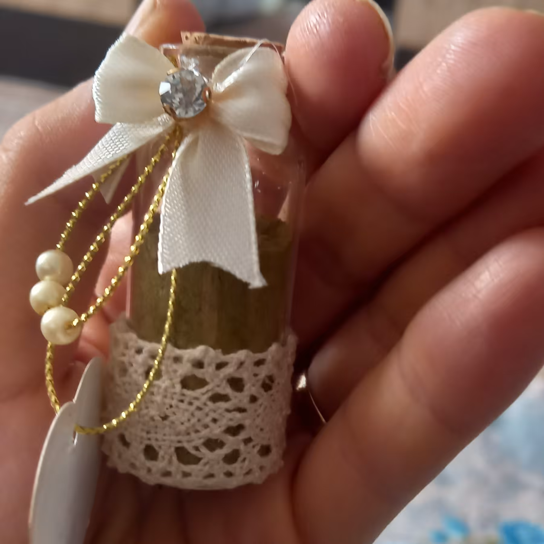 گیفت حنا بندون