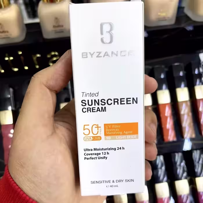 10 خشک ضد افتاب رنگی بیزانس تحت لیسانس فرانسهSpf 50Light beige (10)پوست حساس و خشکماندگاری 12 ساعته بصورت مات روی پوست | amazonchi