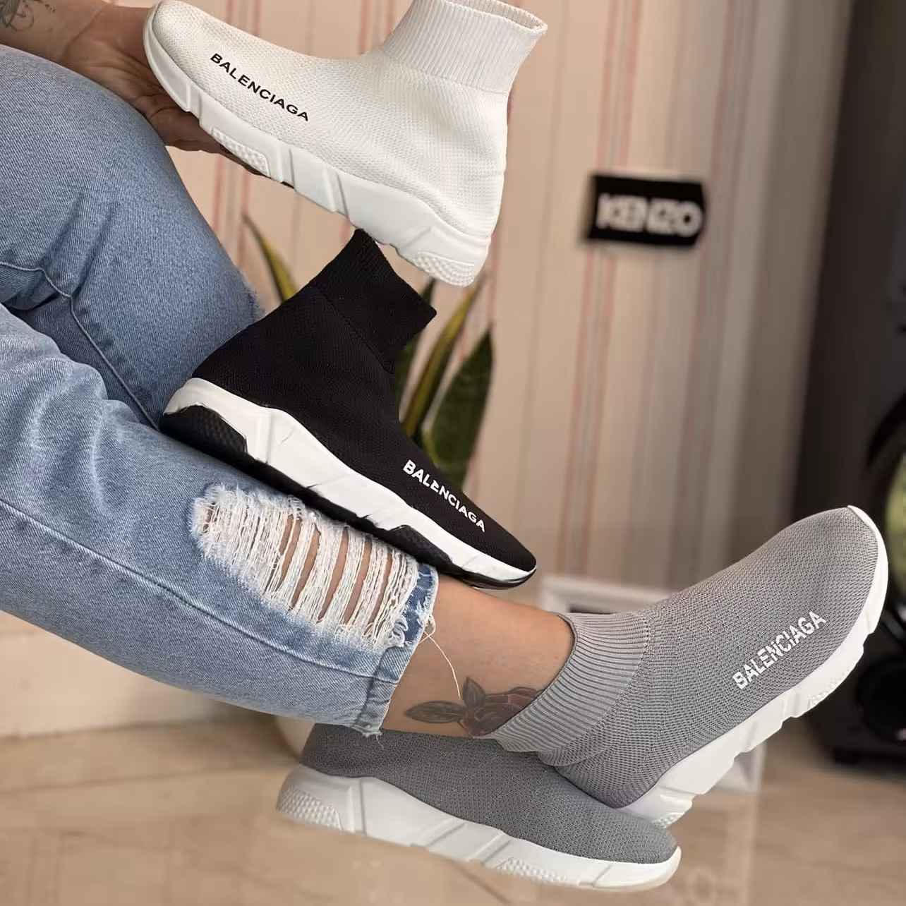 کتونی جورابی بالنسیاگا درسه رنگ سایز 37تا40 