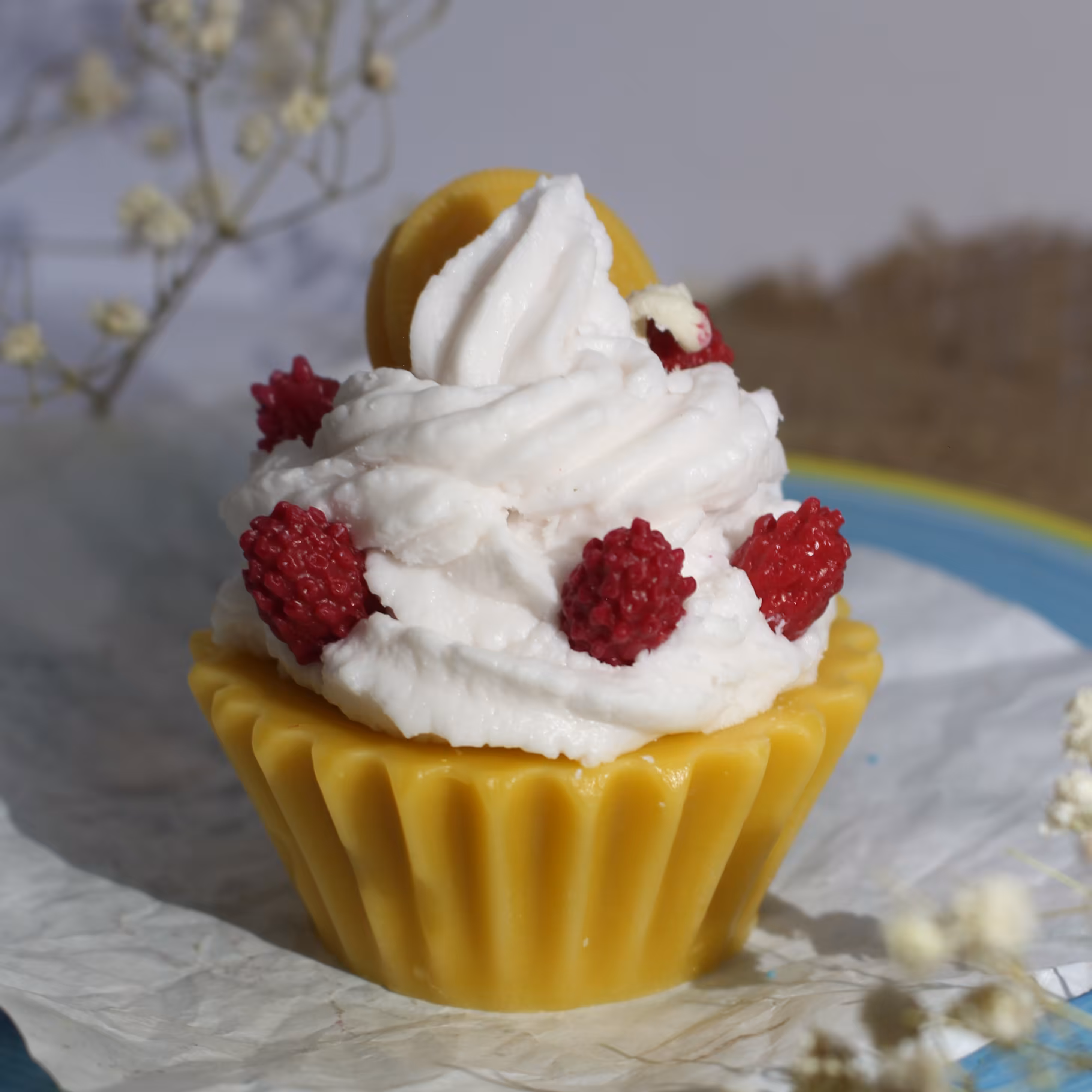 شمع کاپ کیک خامه ای